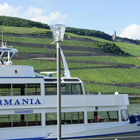 מלון Cafe Konditorei Koeppel 3*