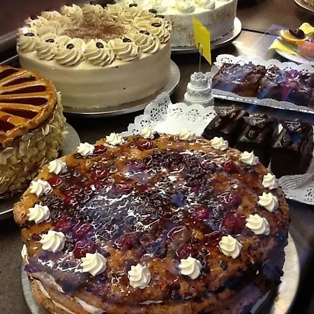 Cafe Konditorei Koeppel Hotel