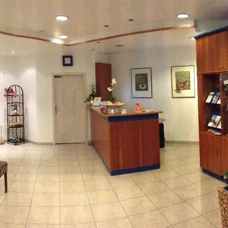 Cafe Konditorei Koeppel Hotel
